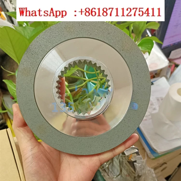European style gear BFK458-18E brake pad 18N friction disc outer diameter 174mm rotor 31 teeth to make the pad
European style gear BFK458-18E brake pad 18N friction disc outer diameter 174mm rotor 31 teeth to make the pad