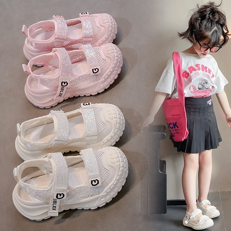 Summer Girls' Sports Sandals Comfortable and Soft Non-Slip and Breathable Outdoor Sports Sandals with Rhinestone Decorations
Summer Girls' Sports Sandals Comfortable and Soft Non-Slip and Breathable Outdoor Sports Sandals with Rhinestone Decorations