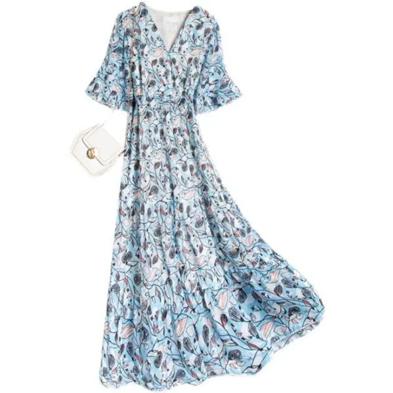 Fashion Holiday Style Comfortable Breathable Summer Women Chiffon Floral V-neck Fashion Temperament Large Size Loose Dress
Fashion Holiday Style Comfortable Breathable Summer Women Chiffon Floral V-neck Fashion Temperament Large Size Loose Dress
