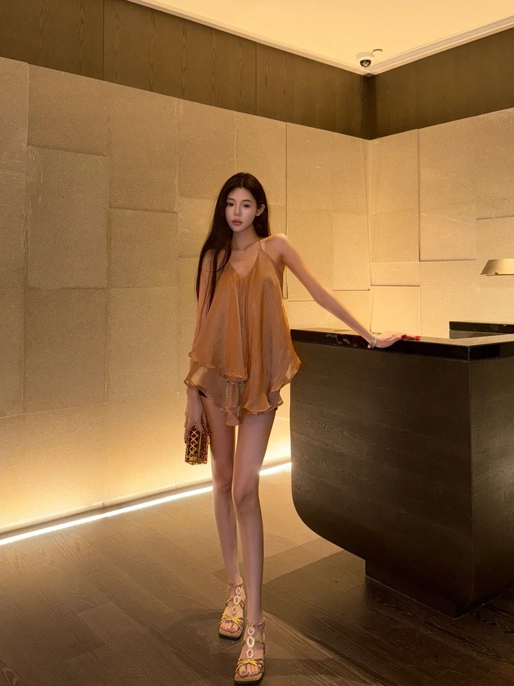 Sexy Gold Strapl Vest Top Women's Summer Loose Svel V-Ne Bal Top Outfit Studio Silk Blend Casual Commute Sle
Sexy Gold Strapl Vest Top Women's Summer Loose Svel V-Ne Bal Top Outfit Studio Silk Blend Casual Commute Sle