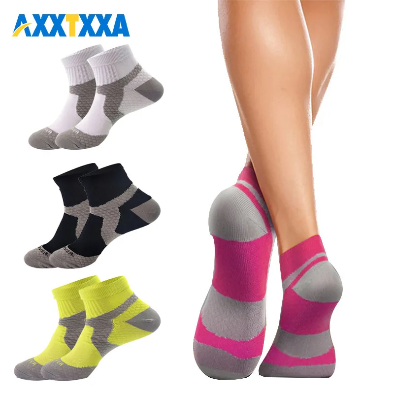 1 Pair Compression Socks for Women & Men Circulation, Arch Ankle Support 15-20 mmHg Best for Running Cycling
1 Pair Compression Socks for Women & Men Circulation, Arch Ankle Support 15-20 mmHg Best for Running Cycling