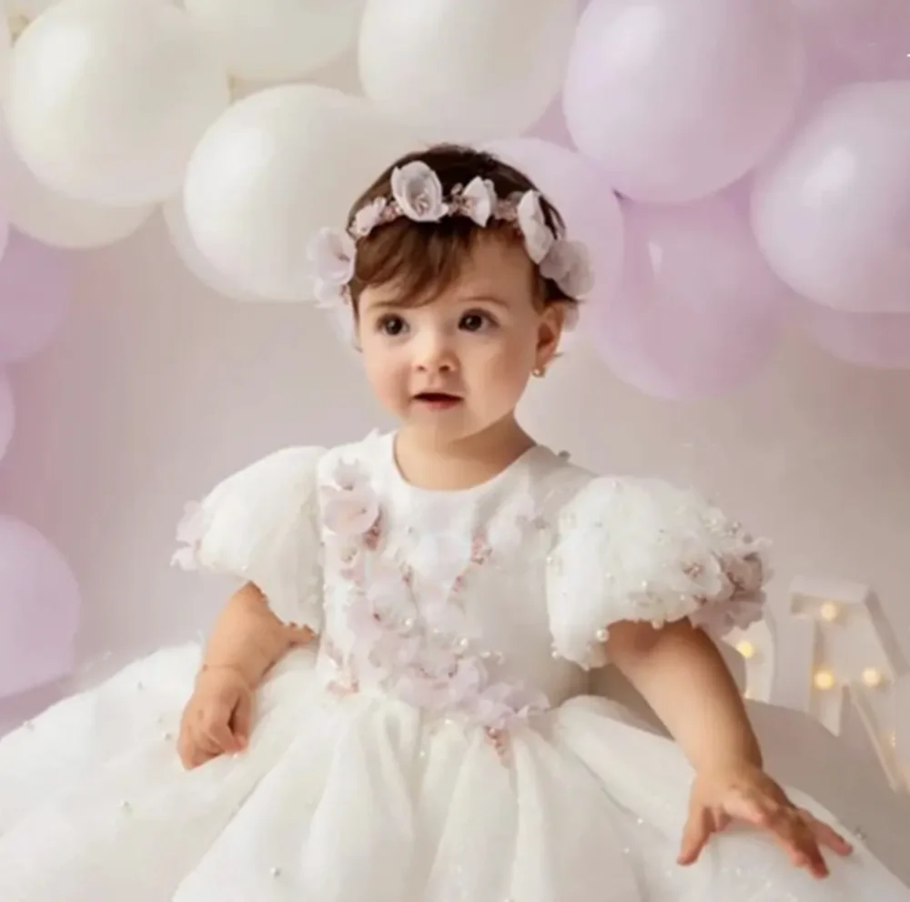 Customized Ivory Flower Girl Dresses For Wedding Beading Pearls Short Sleeves Lovely Toddler Birthday Party Banquet Ball Gown
Customized Ivory Flower Girl Dresses For Wedding Beading Pearls Short Sleeves Lovely Toddler Birthday Party Banquet Ball Gown