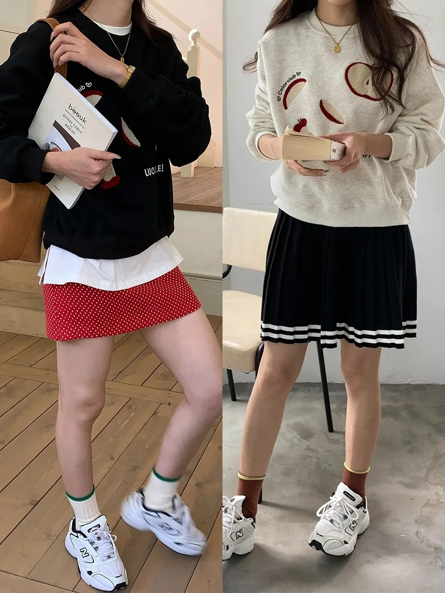 Terry Sweatshirt No Hat Womens Winter Clothes Spring Loose-Fit Hooded Elastic Hem Preppy Campus Embroidered Patchwork Neutral
Terry Sweatshirt No Hat Womens Winter Clothes Spring Loose-Fit Hooded Elastic Hem Preppy Campus Embroidered Patchwork Neutral