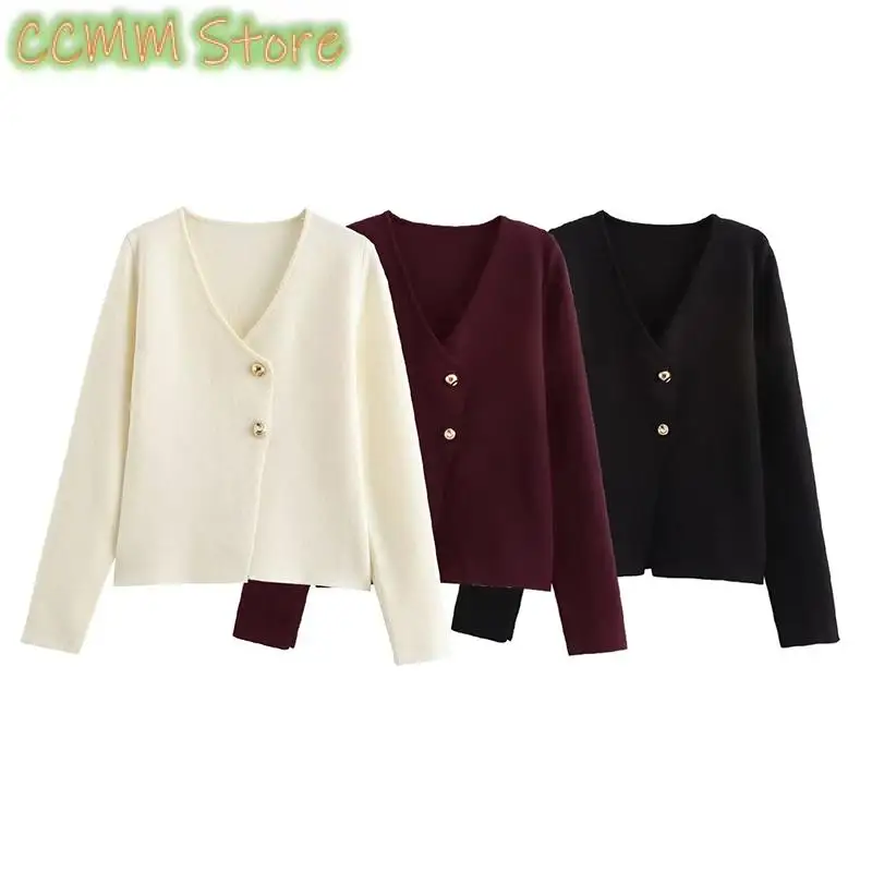 Autumn Women Asymmetrical Knit Cardigan Long Sleeve V Neck With Button Slim Knitwear Chic Lady Outfits
Autumn Women Asymmetrical Knit Cardigan Long Sleeve V Neck With Button Slim Knitwear Chic Lady Outfits