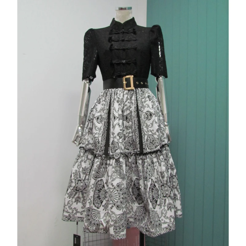 2023 new Chinese style cheongsam plate button short-sleeved stitching waist show thin dress
2023 new Chinese style cheongsam plate button short-sleeved stitching waist show thin dress