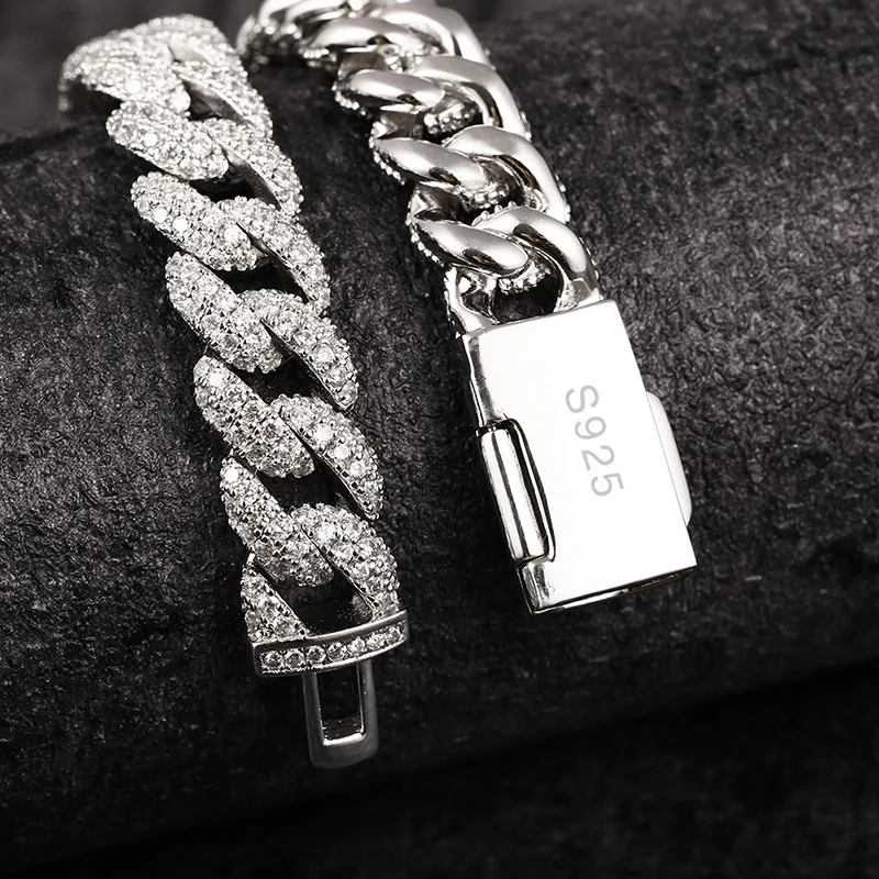 S925 Sterling Silver Moissanite Claw High Quality Cuban Link Chain Necklace for Men Hip Hop Bling Ice Out Rapper Jewelry
S925 Sterling Silver Moissanite Claw High Quality Cuban Link Chain Necklace for Men Hip Hop Bling Ice Out Rapper Jewelry