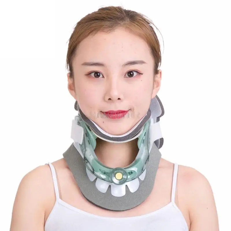 The high-grade medical adjustable neck collar to protect the neck collar fixed gear with a cervical collar around the neck
The high-grade medical adjustable neck collar to protect the neck collar fixed gear with a cervical collar around the neck