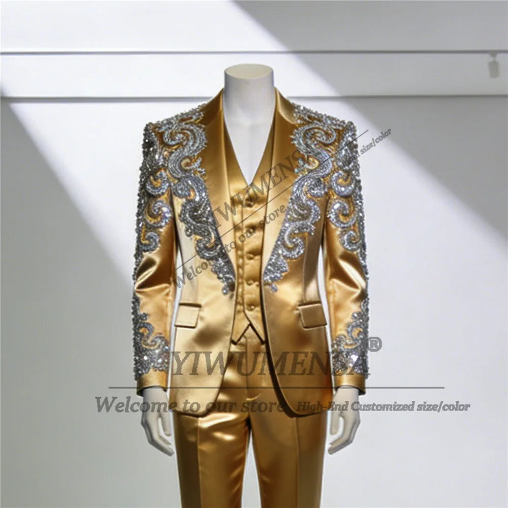 Мужской костюм из атласа с блестящими кристаллами, однобортный пиджак, жилет и брюки, 3 предмета, свадебный смокинг для жениха, на заказ
Мужской костюм из атласа с блестящими кристаллами, однобортный пиджак, жилет и брюки, 3 предмета, свадебный смокинг для жениха, на заказ