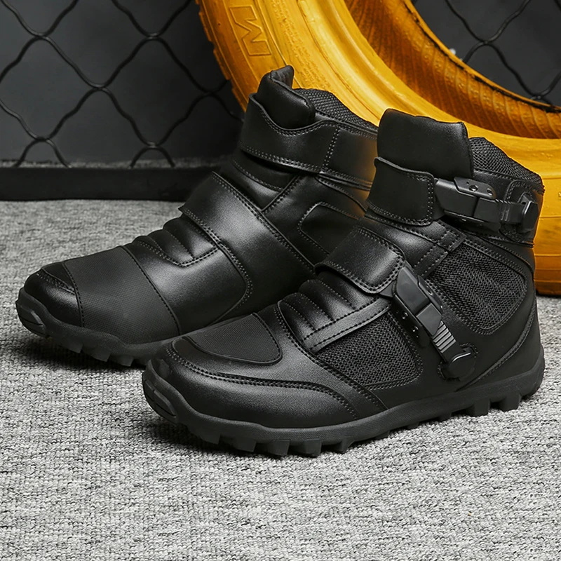 Black Leather Motorcycle Shoes Men Women Motocross Boots Summer Breathable Light Adventure Biker Boot for Urban Riding Racing
Black Leather Motorcycle Shoes Men Women Motocross Boots Summer Breathable Light Adventure Biker Boot for Urban Riding Racing