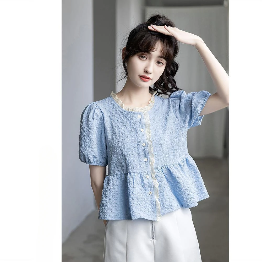 Bubble Sleeve Chiffon Top Women's Summer New Short Sleeved Design Sense Niche Short Top French Doll Shirt
Bubble Sleeve Chiffon Top Women's Summer New Short Sleeved Design Sense Niche Short Top French Doll Shirt