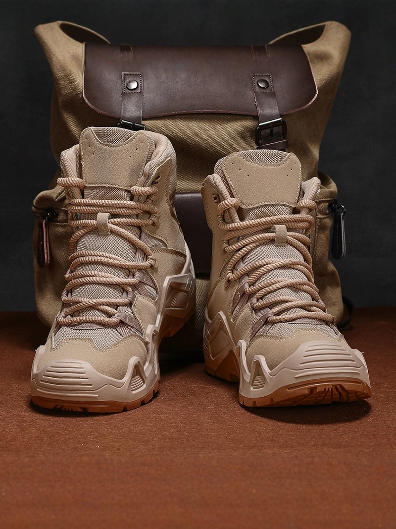 Men's High-Top Winter Outdoor Climbing Boots Anti-Slip Wear-Resistant Large Size Labor Protection Work Boots Casual Style
Men's High-Top Winter Outdoor Climbing Boots Anti-Slip Wear-Resistant Large Size Labor Protection Work Boots Casual Style