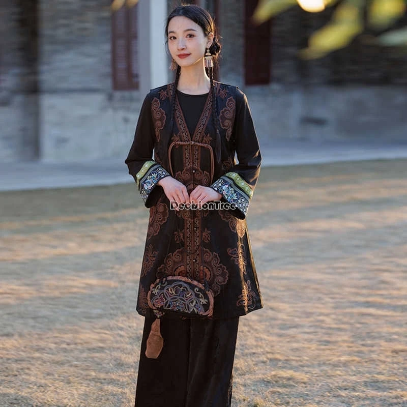 2025 chinese ethnic style long embroidered flower vest camisole jacket v-neck sleeveless loose casual national robe blouse
2025 chinese ethnic style long embroidered flower vest camisole jacket v-neck sleeveless loose casual national robe blouse