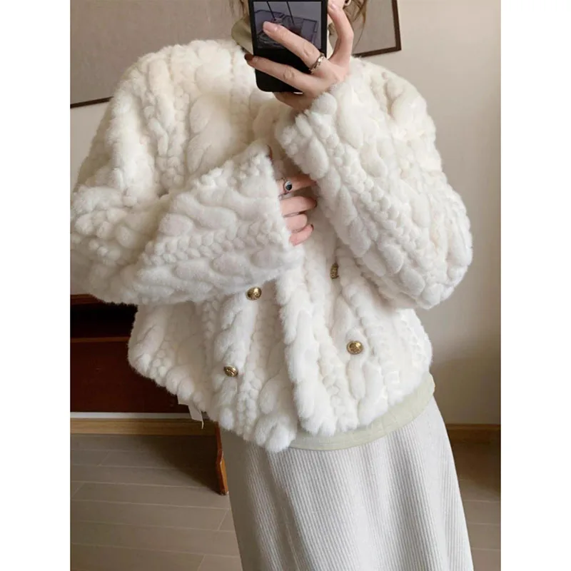 New Autumn And Winter Thickened Mink Velvet Temperament Small Fragrant Wind Skin Mao Mao Coat Women's Short Loose Slim Warm Coat
New Autumn And Winter Thickened Mink Velvet Temperament Small Fragrant Wind Skin Mao Mao Coat Women's Short Loose Slim Warm Coat
