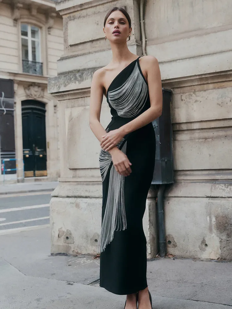 Women Celebrity Sexy One Shoulder Tassel Black Maxi Long Bandage Bodycon Dress 2025 Elegant Evening Club Party Outfit
Women Celebrity Sexy One Shoulder Tassel Black Maxi Long Bandage Bodycon Dress 2025 Elegant Evening Club Party Outfit