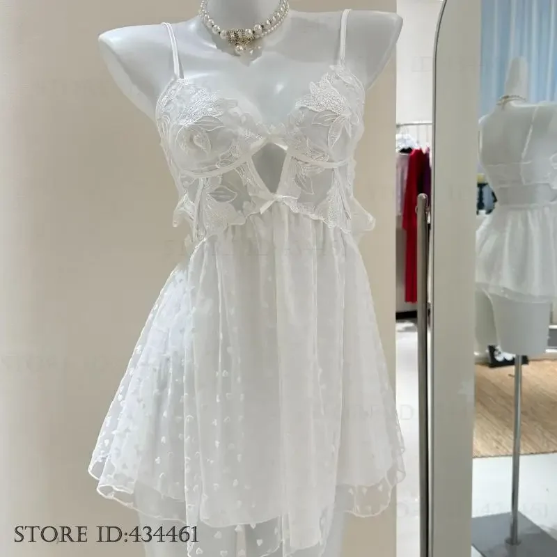 Sexy Hollow Lace Suspender Nightgown Chemise Sleepwear Lingerie Backless Nightdress Summer Young Girl Nightwear Satin Homewear
Sexy Hollow Lace Suspender Nightgown Chemise Sleepwear Lingerie Backless Nightdress Summer Young Girl Nightwear Satin Homewear