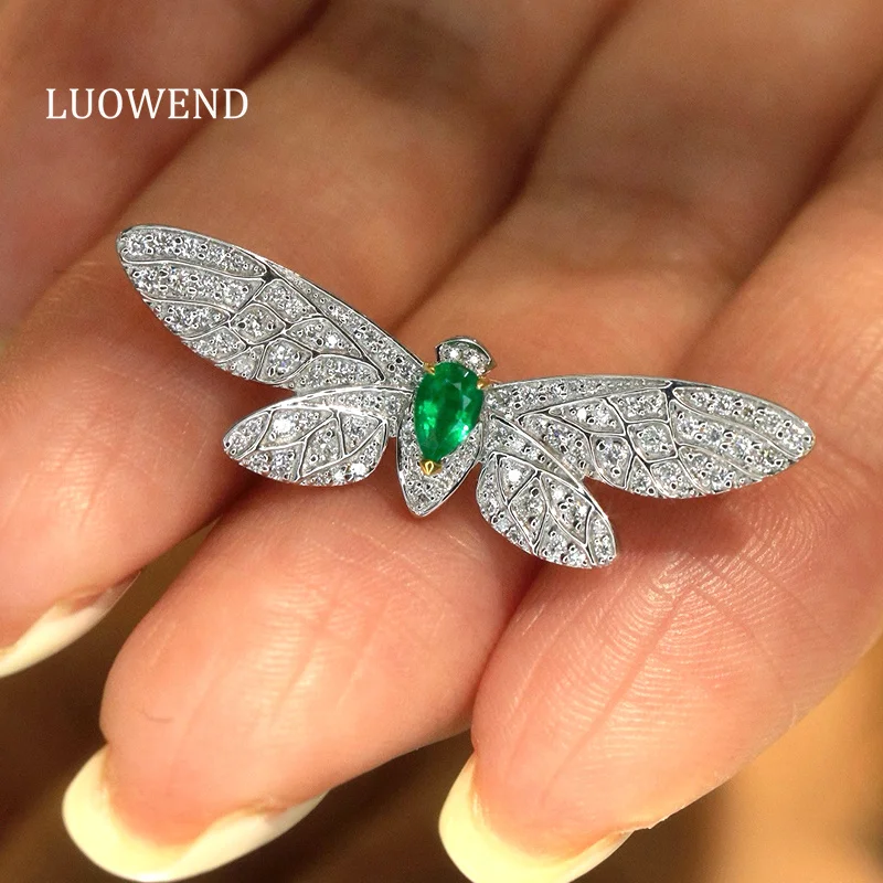 LUOWEND 100% ожерелье из белого золота 18 карат, роскошный дизайн, блестящий бриллиант, натуральный изумруд, ожерелье или брошь для женщин, ювелирные изделия для вечеринок
LUOWEND 100% ожерелье из белого золота 18 карат, роскошный дизайн, блестящий бриллиант, натуральный изумруд, ожерелье или брошь для женщин, ювелирные изделия для вечеринок