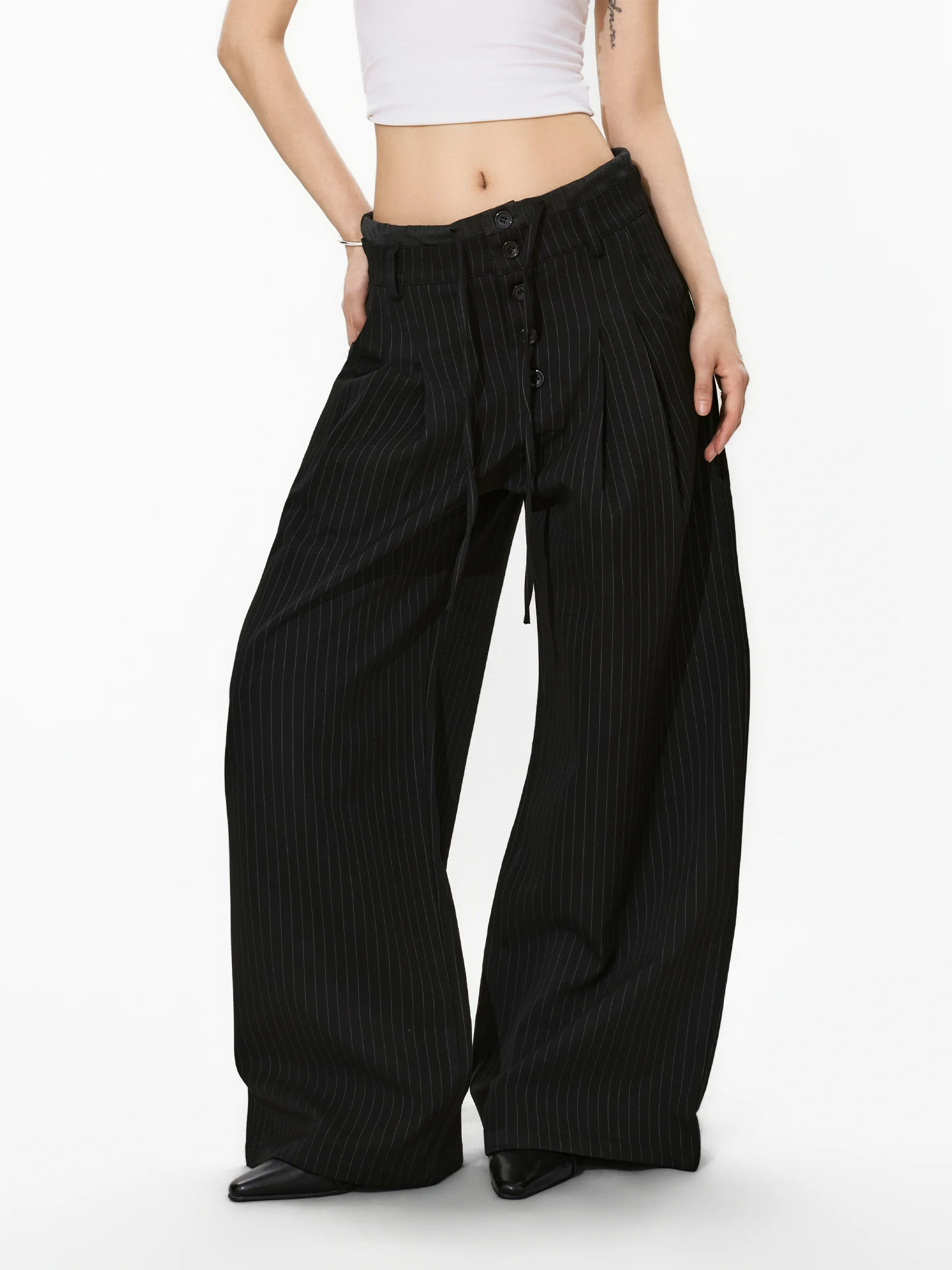 S3T5 Striped Double Waist Buttoned Swordsmanship Pants Men's Women's Straight Leg Drapey Loose Commute Casual Trousers
S3T5 Striped Double Waist Buttoned Swordsmanship Pants Men's Women's Straight Leg Drapey Loose Commute Casual Trousers