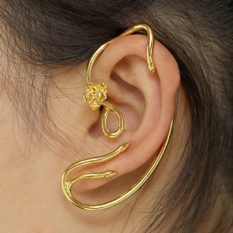 Beauty and The Beast Belle Cosplay Earrings Earless Ear Clip Red Rose Flowers Fashion Jewelry Accessories for Girls Women Gifts
Beauty and The Beast Belle Cosplay Earrings Earless Ear Clip Red Rose Flowers Fashion Jewelry Accessories for Girls Women Gifts