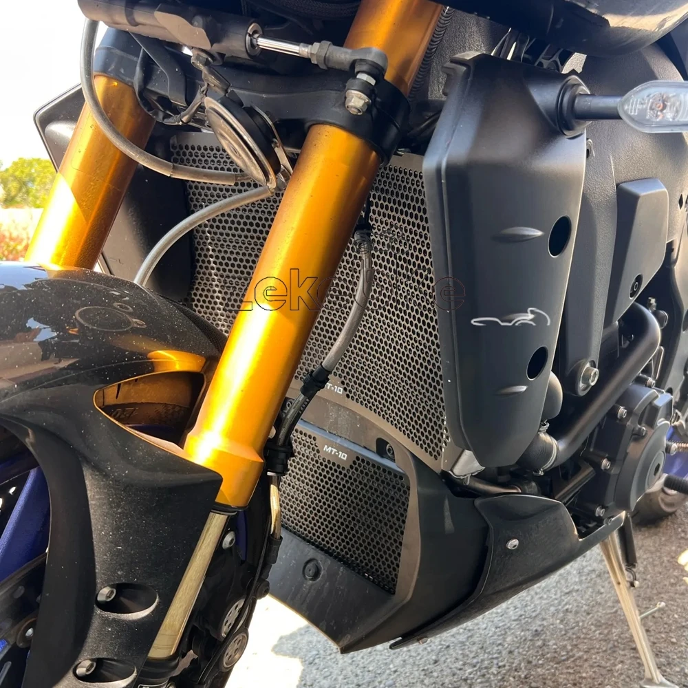For Yamaha MT-10 MT10 MT 10 FZ10 FZ 10 FZ-10 2016-2025 2026 Motorcycle Radiator Grille Guard Oil Cooler Cooling Cover Protection
For Yamaha MT-10 MT10 MT 10 FZ10 FZ 10 FZ-10 2016-2025 2026 Motorcycle Radiator Grille Guard Oil Cooler Cooling Cover Protection