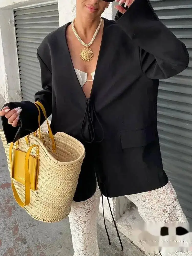 Casual Oversized Black Blazer Women V Neck Bow Tie Pockets Loose Jackets Fashion 2025 Streetwear Women Outwears MS7Q
Casual Oversized Black Blazer Women V Neck Bow Tie Pockets Loose Jackets Fashion 2025 Streetwear Women Outwears MS7Q