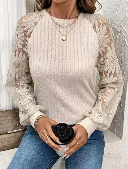 2025 autumn and winter new women's fashionable casual round neck hollow out pullover, lace patchwork long sleeved top
2025 autumn and winter new women's fashionable casual round neck hollow out pullover, lace patchwork long sleeved top