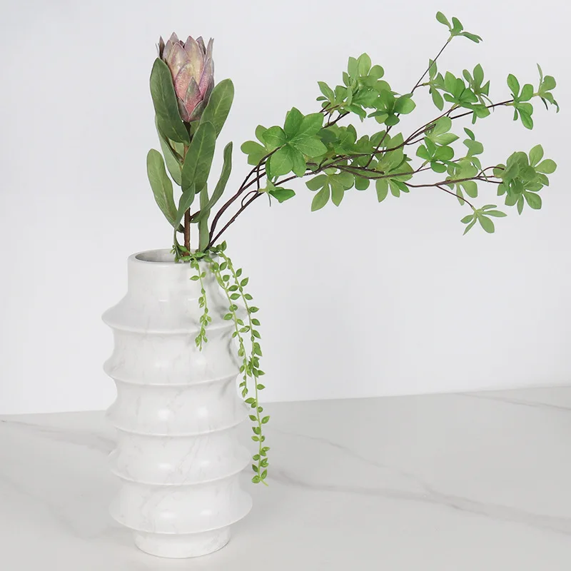 Natural marble black and white straight tube bamboo shaped vase decoration creative home craft flower ornaments
Natural marble black and white straight tube bamboo shaped vase decoration creative home craft flower ornaments