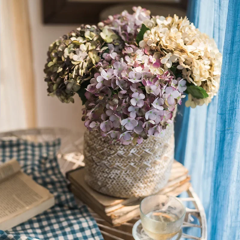 Artificial Flowers Silk Hydrangea Vase for Home Decoration Accessories Wedding Decorative Fake Plants Christmas Garland Material
Artificial Flowers Silk Hydrangea Vase for Home Decoration Accessories Wedding Decorative Fake Plants Christmas Garland Material