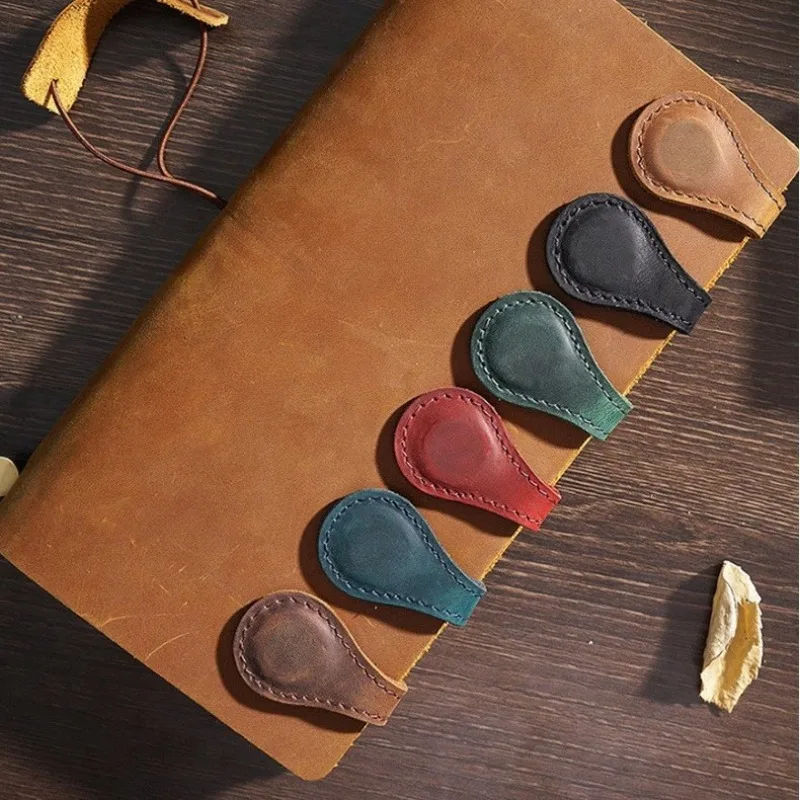 1pc Retro Bookmark Magnetic Book Clip Decoration Leather Bookmark Double-sided Hand Account Clip
1pc Retro Bookmark Magnetic Book Clip Decoration Leather Bookmark Double-sided Hand Account Clip