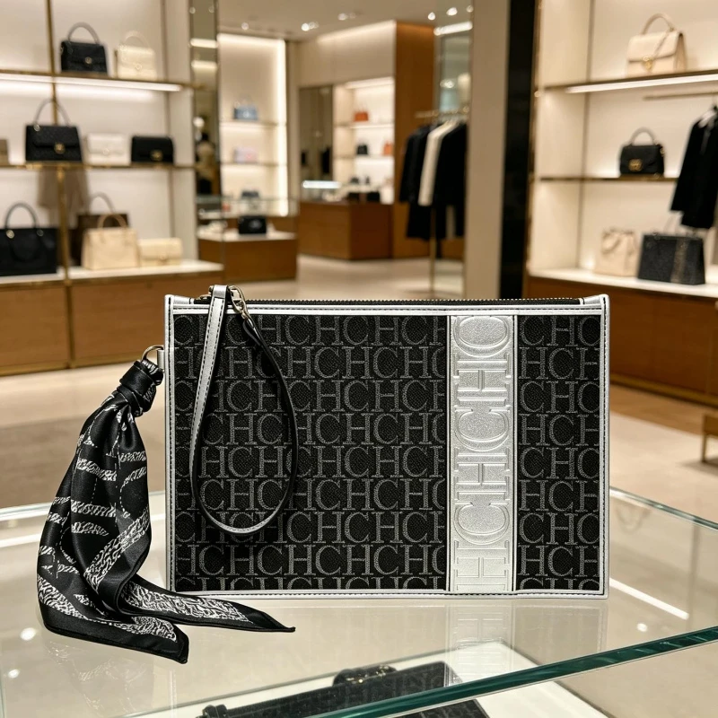 CHHC 2026 New Stylish Handheld Clutch Bag Embroidered Letter Design Ribbon Trim Envelope Purse for Women
CHHC 2026 New Stylish Handheld Clutch Bag Embroidered Letter Design Ribbon Trim Envelope Purse for Women