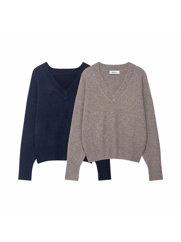 Women's 2025 Autumn New 2 Colors Fashion Lazy Style Casual Knitted Shirt Chic V-Neck Long Sleeve Loose Sweater Pullover
Women's 2025 Autumn New 2 Colors Fashion Lazy Style Casual Knitted Shirt Chic V-Neck Long Sleeve Loose Sweater Pullover 