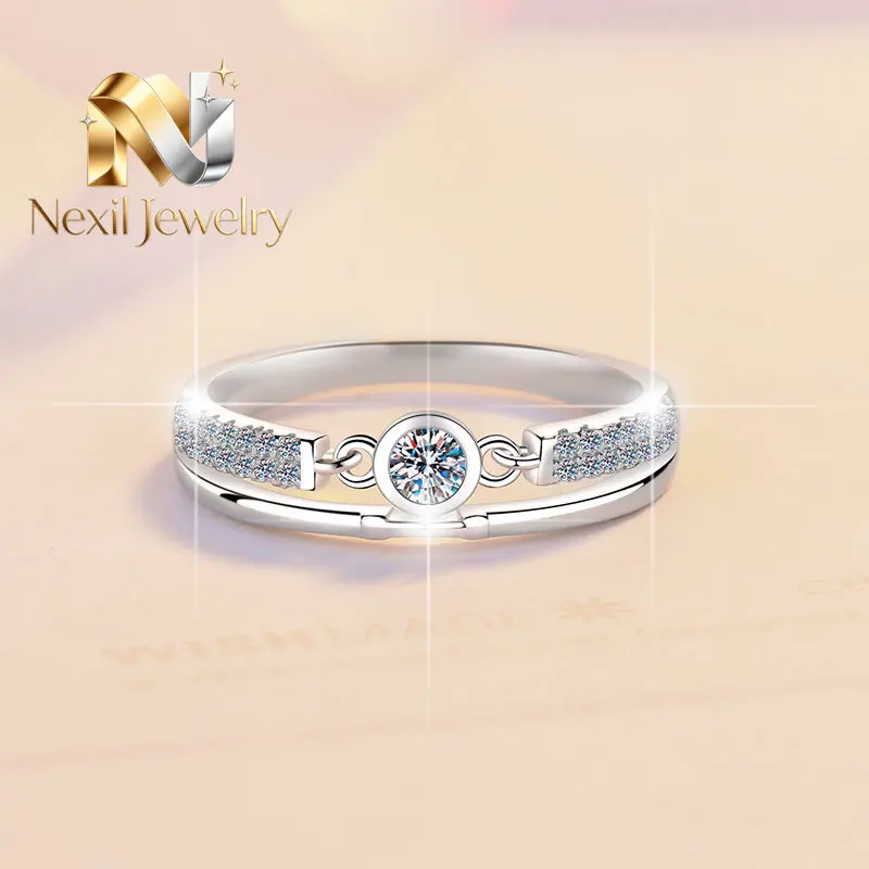 Nexil Jewelry Nexil Jewelry Diamond-like Shining Ring 0.1CT Moissanite PT950 Platinum Dancing Heart Temperament Piece
Nexil Jewelry Nexil Jewelry Diamond-like Shining Ring 0.1CT Moissanite PT950 Platinum Dancing Heart Temperament Piece