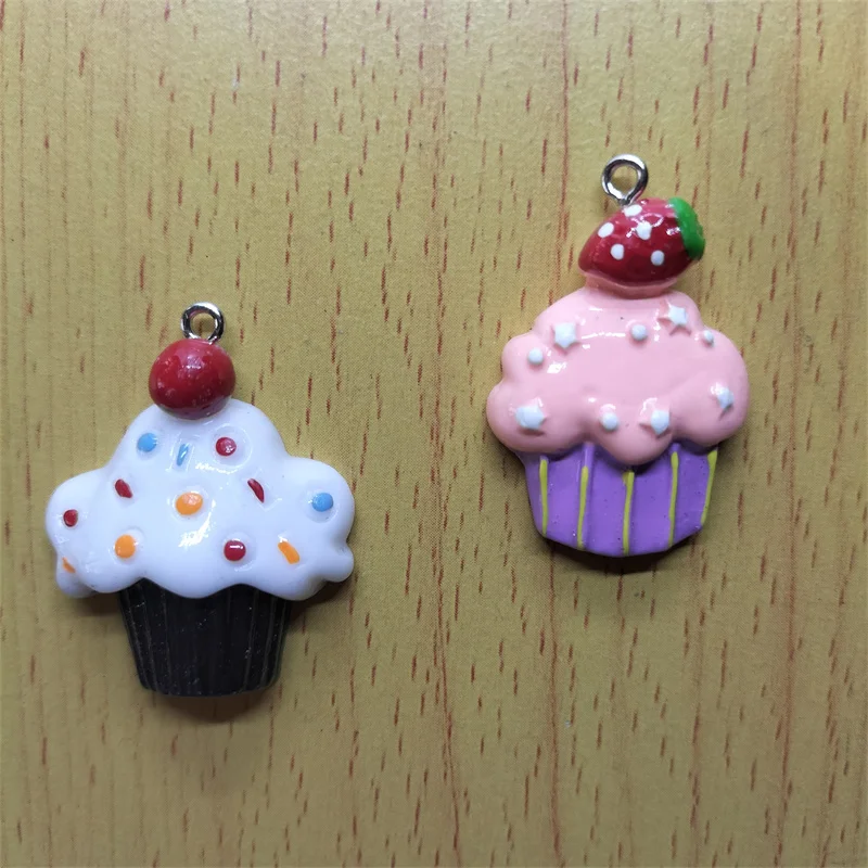 10pcs Resin Fruit Cake Charm Strawberry Cake Food Charm Pendant Bracelet DIY Earring Necklace Key Chain Jewelry Accessories
10pcs Resin Fruit Cake Charm Strawberry Cake Food Charm Pendant Bracelet DIY Earring Necklace Key Chain Jewelry Accessories