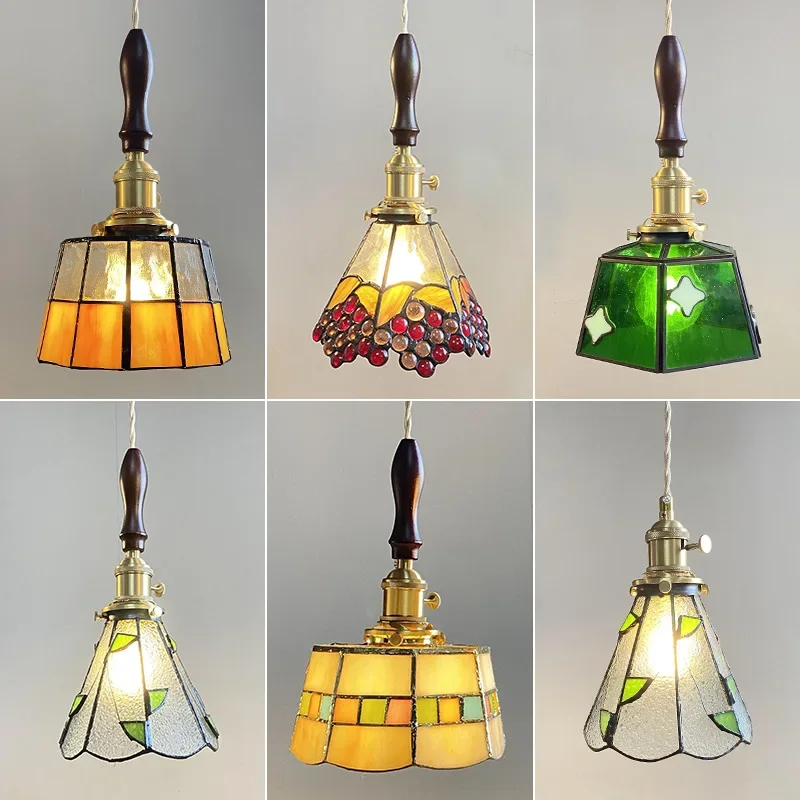 American Vintage Medieval Style Bedhead Corridor Retro All Bronze Restaurant Pendant Light
American Vintage Medieval Style Bedhead Corridor Retro All Bronze Restaurant Pendant Light