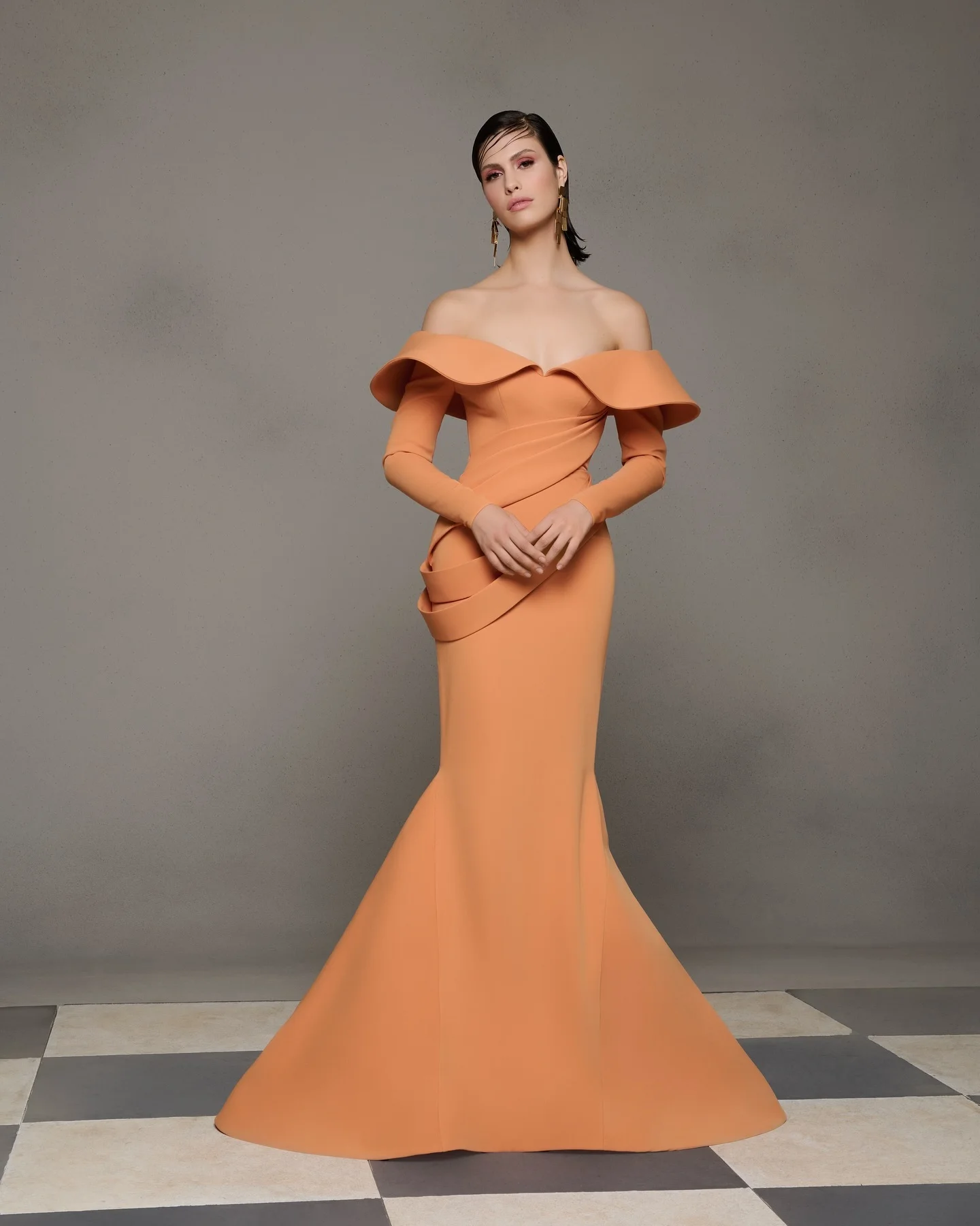 Customized Classic Mermaid Boat Neck Long Sleeves Evening Dresses Temperament Jersey Pleats Vestido De Festa Vestido De Noche
Customized Classic Mermaid Boat Neck Long Sleeves Evening Dresses Temperament Jersey Pleats Vestido De Festa Vestido De Noche