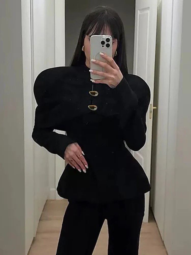 HH Women Elegant Golden Buttons Decoration Blazer Female Autumn High Street Casual Long Sleeve Small Shrunken Style Waist Jacket
HH Women Elegant Golden Buttons Decoration Blazer Female Autumn High Street Casual Long Sleeve Small Shrunken Style Waist Jacket