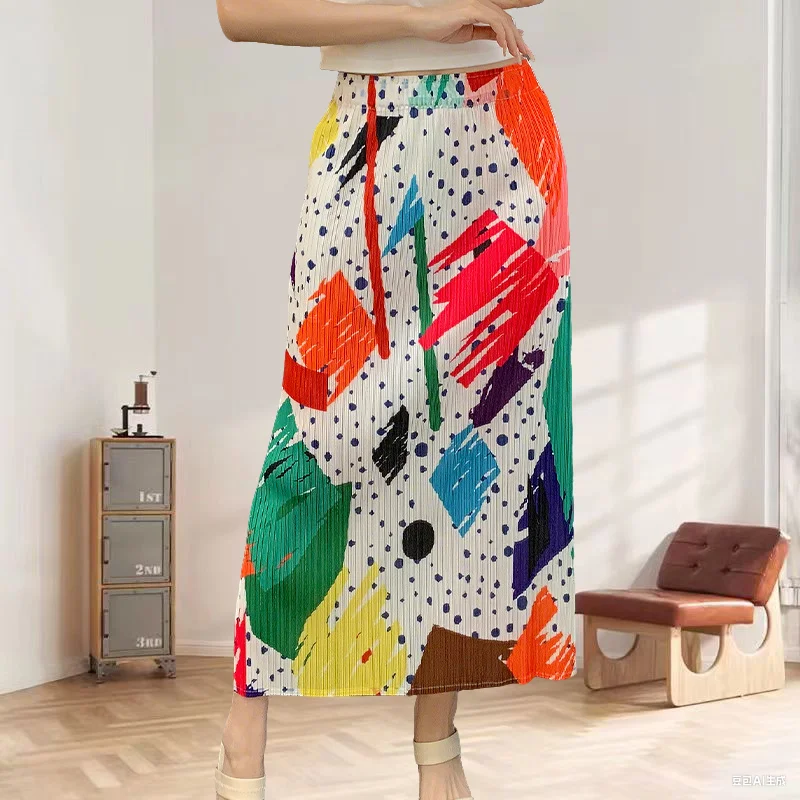 Miyake Pleated Bustier Plisse2025 Summer Newfold Skinny Hand-painted Pleat Print Elastic Fashion Half Skirt Pleats Jupe Clothing
Miyake Pleated Bustier Plisse2025 Summer Newfold Skinny Hand-painted Pleat Print Elastic Fashion Half Skirt Pleats Jupe Clothing
