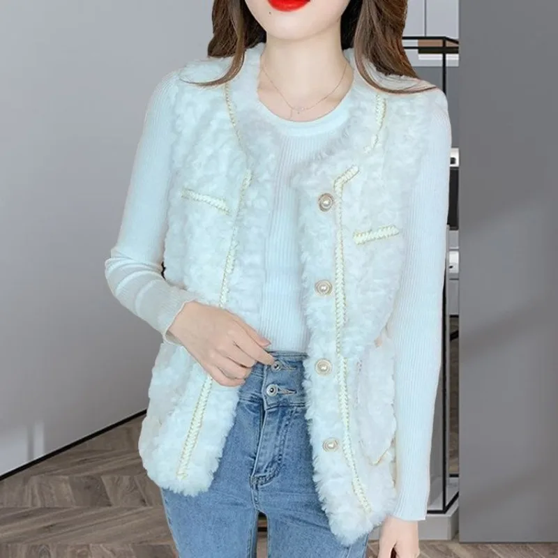 Luxury Women's Fur Vest New Waistcoat Coat Lambswool Quilted Coat Thicken Petite Waistcoat Loose Fit Winter Jacket Women 
Luxury Women's Fur Vest New Waistcoat Coat Lambswool Quilted Coat Thicken Petite Waistcoat Loose Fit Winter Jacket Women