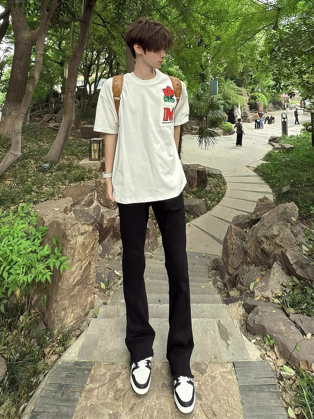 Мужские джинсы Bla American Retro High Street Slim Fit, новые летние джинсы Sle Vibe, прямые брюки-клеш, повседневная молодежная одежда
Мужские джинсы Bla American Retro High Street Slim Fit, новые летние джинсы Sle Vibe, прямые брюки-клеш, повседневная молодежная одежда