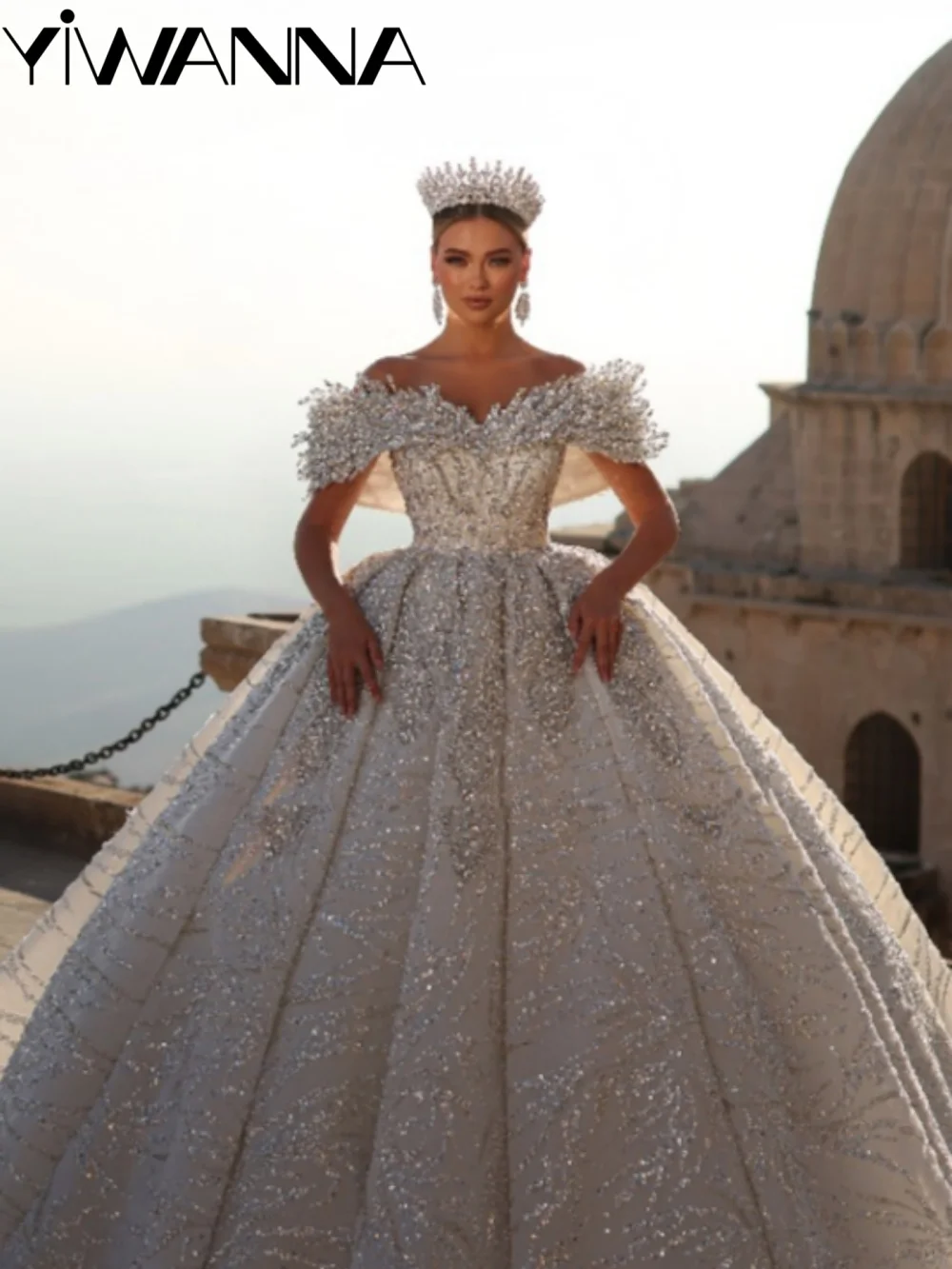 Princess Exquisite Crystal Beaded Wedding Dress Attractive Off Shoulder Bridal Gown Customized Floor-length Dresses For Bride
Princess Exquisite Crystal Beaded Wedding Dress Attractive Off Shoulder Bridal Gown Customized Floor-length Dresses For Bride