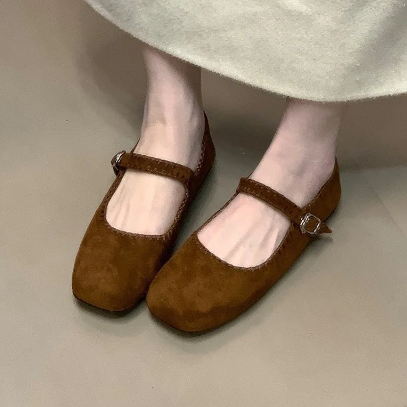Flats Women Shoes Autumn 2025 Mary Jane Platform Shoes Woman Walking Square-toed Shallow Dress Casual Buckle Zapatillas De Mujer
Flats Women Shoes Autumn 2025 Mary Jane Platform Shoes Woman Walking Square-toed Shallow Dress Casual Buckle Zapatillas De Mujer