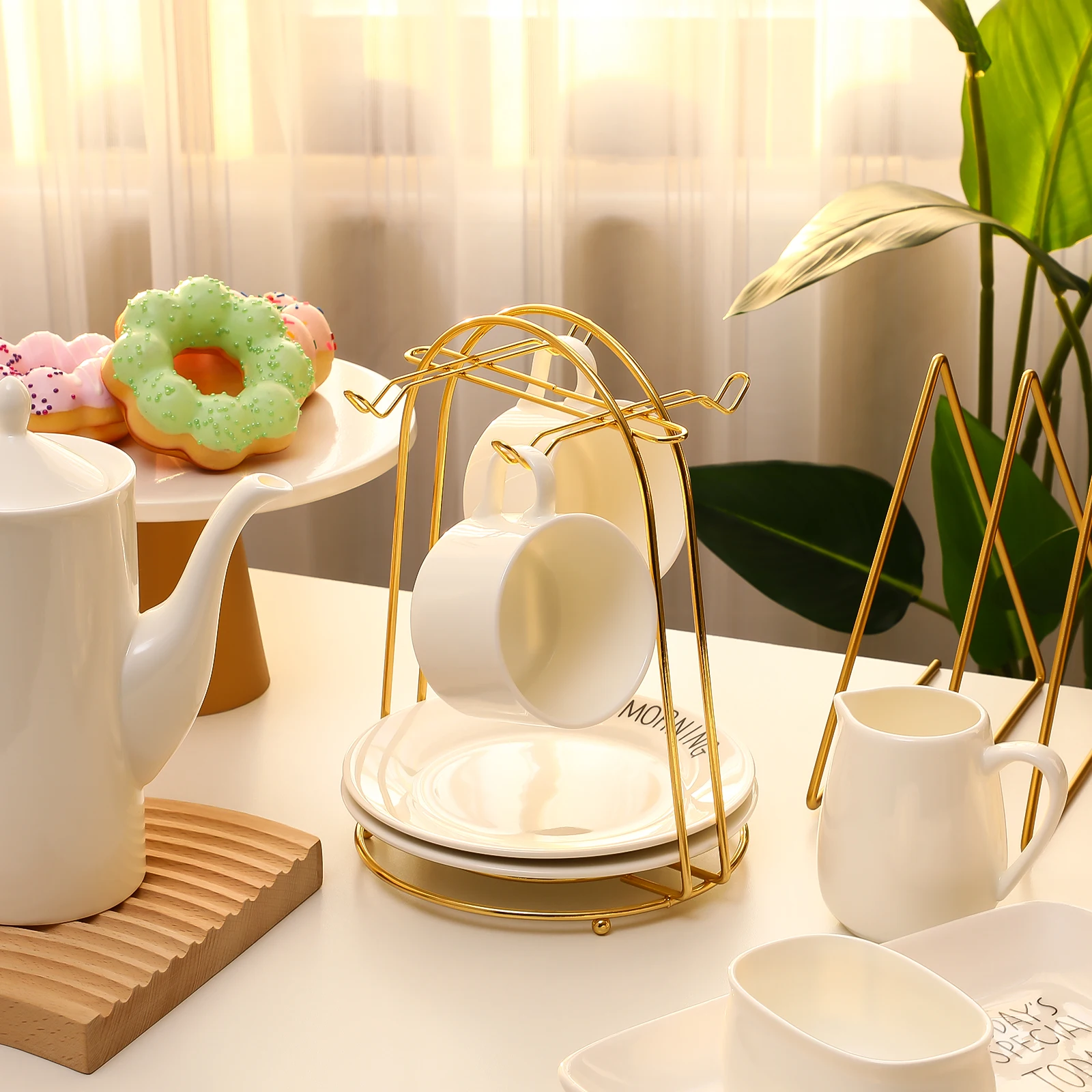 Drain Cup Holder Mug Storage Rack Tea Display Cups Drying Stand for Kitchen Cabinet Organization Iron Material Arched Structure
Drain Cup Holder Mug Storage Rack Tea Display Cups Drying Stand for Kitchen Cabinet Organization Iron Material Arched Structure