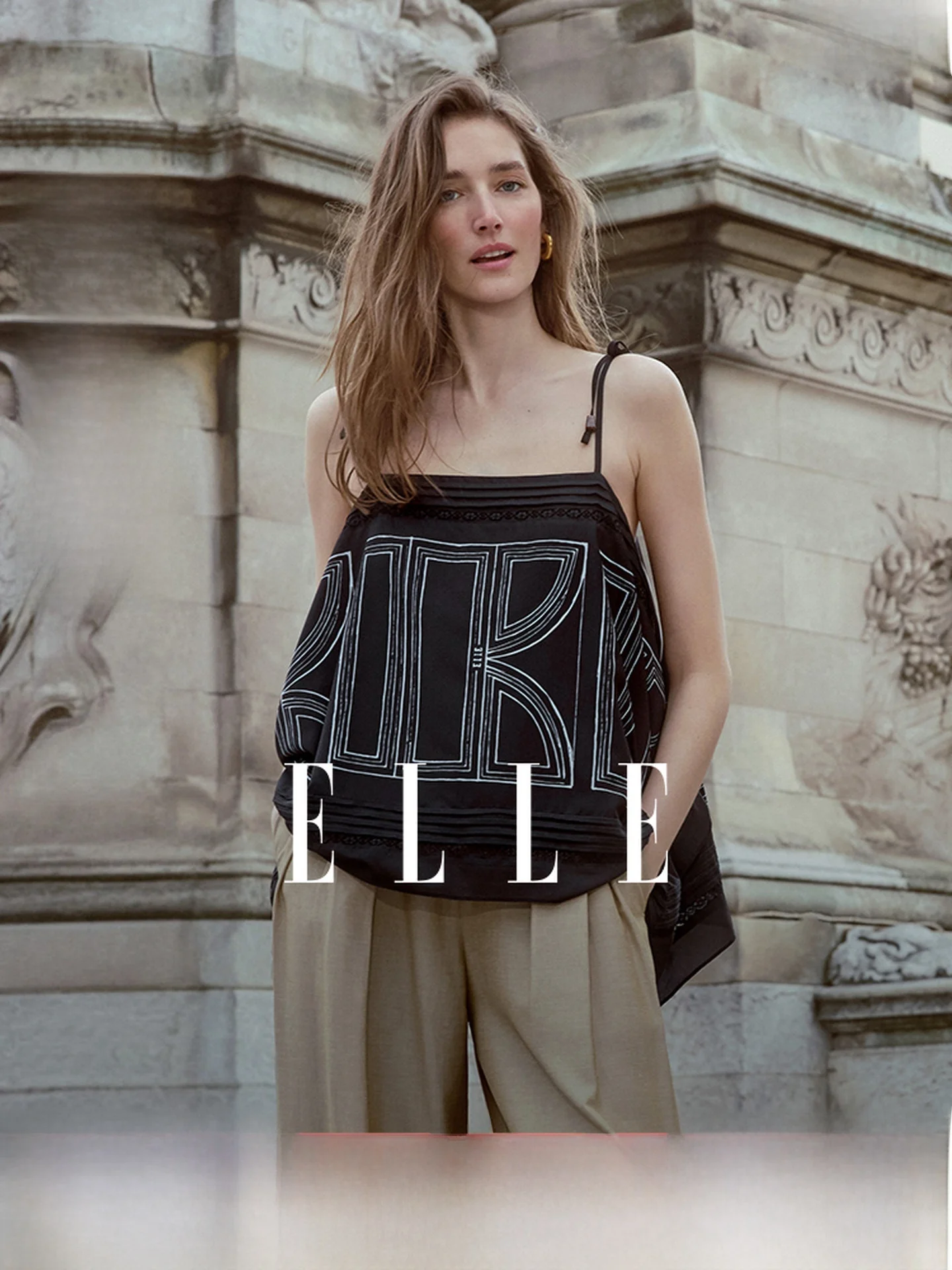 Black ELLE Retro Print Women's Strap Shirt Summer 2026 New Irregular Hemline Casual Style Polyester Fiber Blouse
Black ELLE Retro Print Women's Strap Shirt Summer 2026 New Irregular Hemline Casual Style Polyester Fiber Blouse