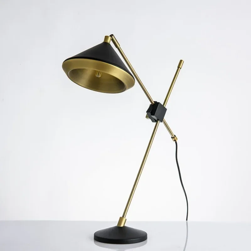 GHEUVNJ Minimalist and Creative Metal Table Lamp Bedroom Bedhead American New Chinese Model Room Designer Table Lamp
GHEUVNJ Minimalist and Creative Metal Table Lamp Bedroom Bedhead American New Chinese Model Room Designer Table Lamp