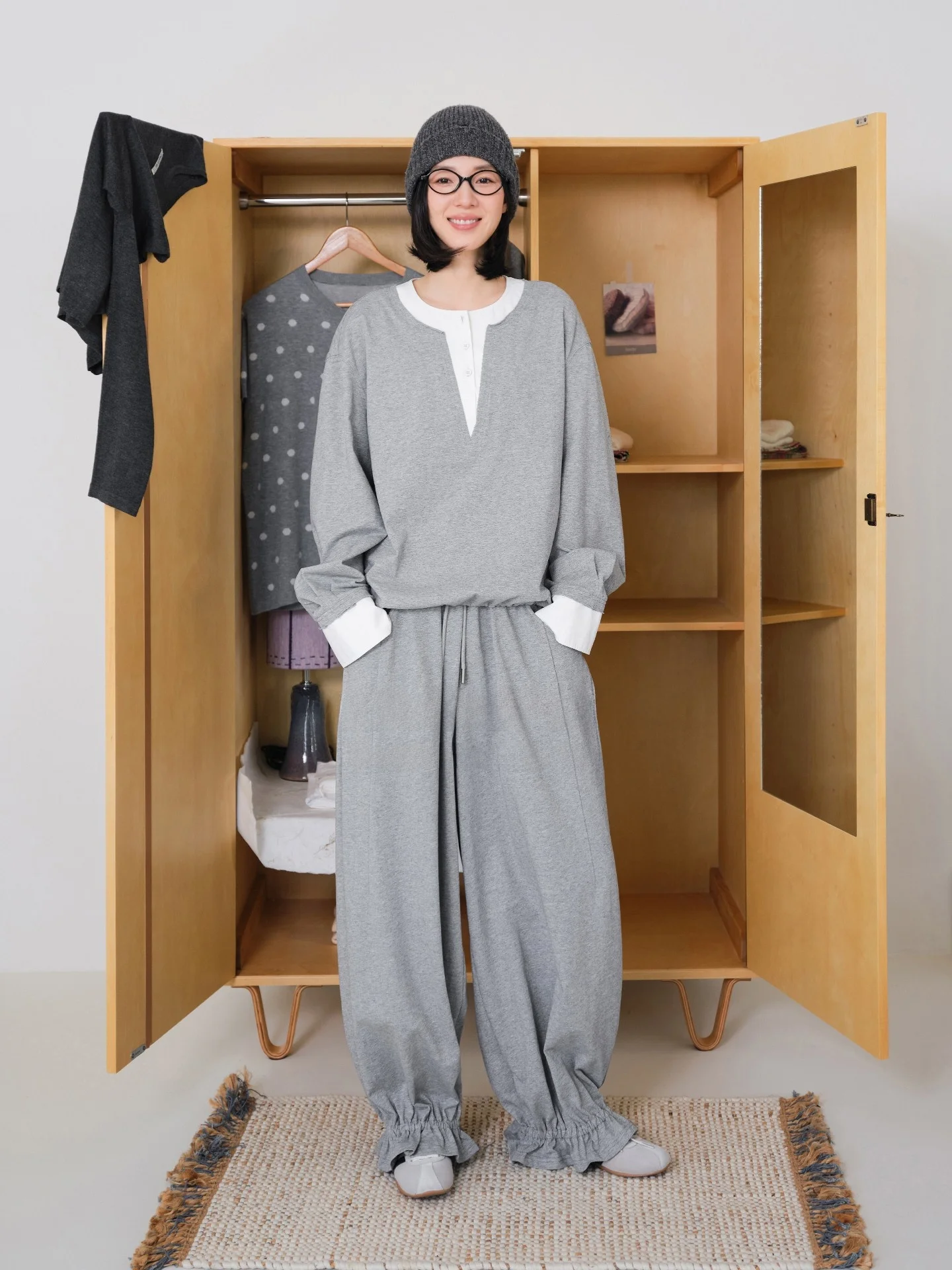 Comfortable Grey Hoodie And Lantern Pants Two-Piece Set Casual Deer And Flying Bird Lazy Person's Clothing Cotton High Waist
Comfortable Grey Hoodie And Lantern Pants Two-Piece Set Casual Deer And Flying Bird Lazy Person's Clothing Cotton High Waist