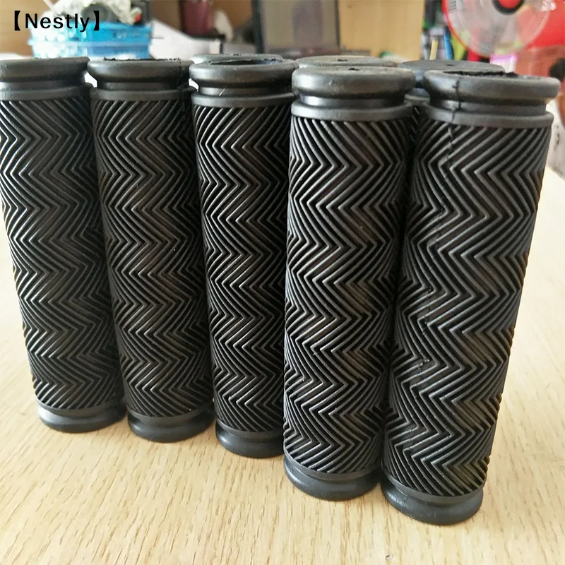 1pair Rubber Bike Handlebar Grips Cover BMX Mountain Bicycle Handles Anti-skid Bicycles Bar Grips Fixed Gear Bicycle Parts〔Nest〕
1pair Rubber Bike Handlebar Grips Cover BMX Mountain Bicycle Handles Anti-skid Bicycles Bar Grips Fixed Gear Bicycle Parts〔Nest〕