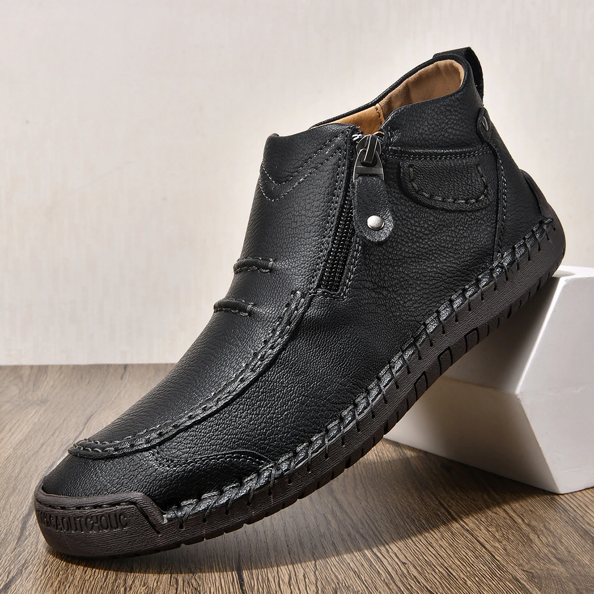 Мужская обувь ручной работы, кожаная повседневная обувь, осенние уличные мужские кроссовки на молнии, однотонные туфли на плоской подошве, рабочие ботильоны больших размеров
Мужская обувь ручной работы, кожаная повседневная обувь, осенние уличные мужские кроссовки на молнии, однотонные туфли на плоской подошве, рабочие ботильоны больших размеров