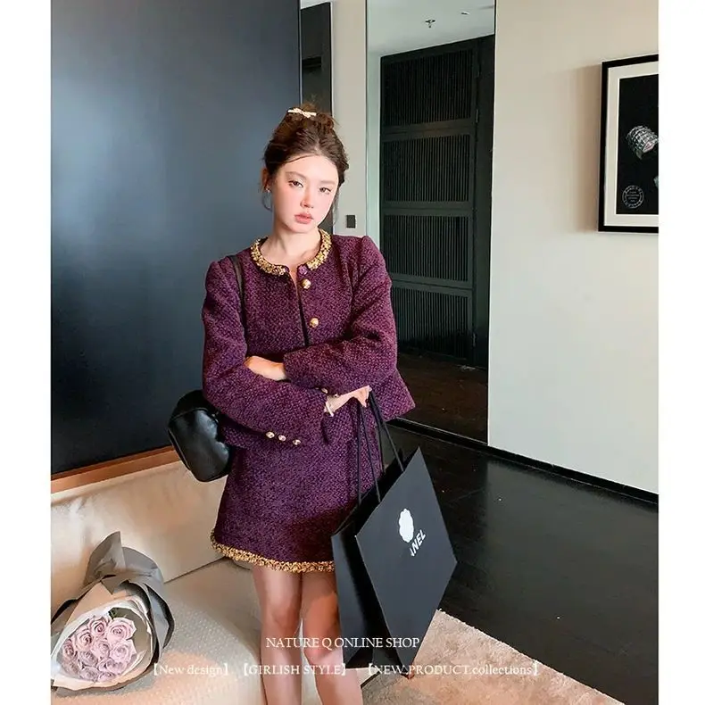 French Elegant Women New Two Piece Skirt Sets Socialite O Neck Long Sleeve Short Tweed Jacket + High Waist A Line Mini Skirt
French Elegant Women New Two Piece Skirt Sets Socialite O Neck Long Sleeve Short Tweed Jacket + High Waist A Line Mini Skirt