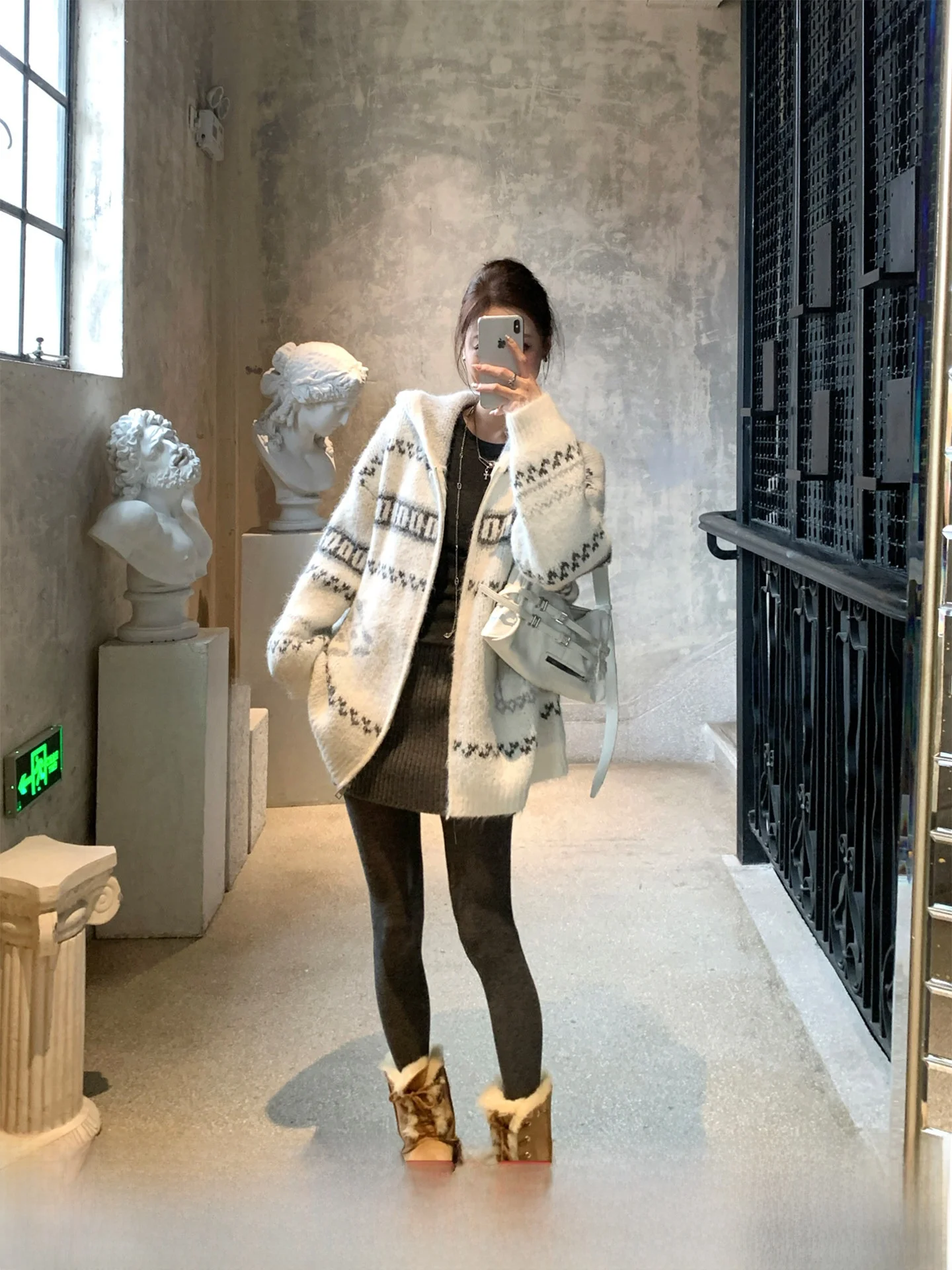 GV Big Brother Roman Henry Hooded Color Blo Wool Patterned Sweater Winter New Sle Versatile Warm Commute Sle Zipper Lon...
GV Big Brother Roman Henry Hooded Color Blo Wool Patterned Sweater Winter New Sle Versatile Warm Commute Sle Zipper Lon...