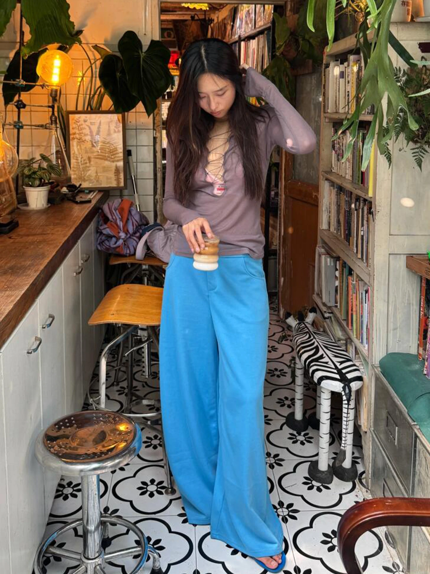 Брюки женские, униформа, стиль для летних каникул, бамбуковые, хлопковые, плиссированные, прямые, легкие, курортные, женские, эластичные, расслабленные, OL
Брюки женские, униформа, стиль для летних каникул, бамбуковые, хлопковые, плиссированные, прямые, легкие, курортные, женские, эластичные, расслабленные, OL