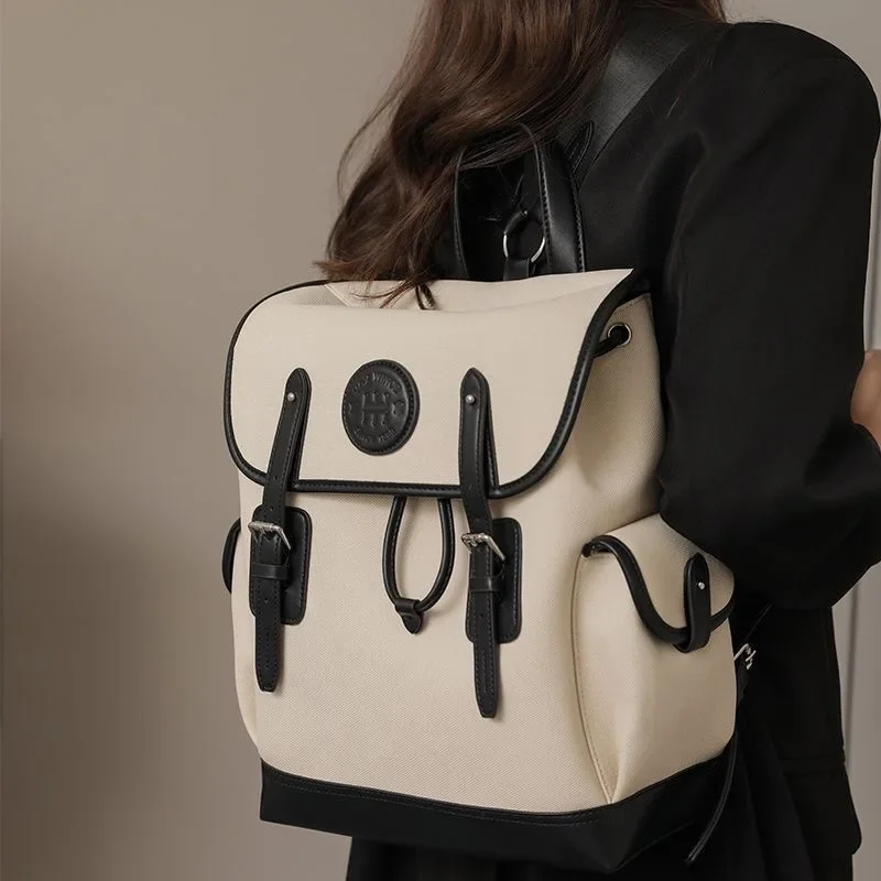 Autumn and Winter New Large-capacity Canvas Bag 2025 Niche Design Student Class Backpack Casual Versatile Handbag
Autumn and Winter New Large-capacity Canvas Bag 2025 Niche Design Student Class Backpack Casual Versatile Handbag